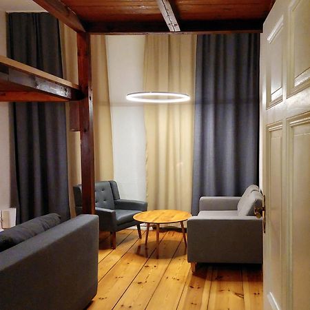 Ruhige Ferienwohnung In Kreuzberg Berlim Exterior foto