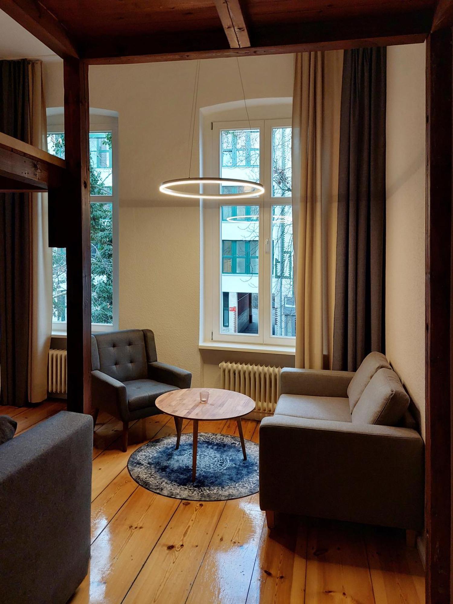 Ruhige Ferienwohnung In Kreuzberg Berlim Exterior foto